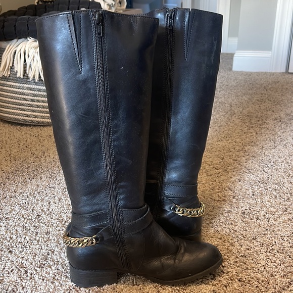 ALDO Black Leather Knee high boots with gold chain detail - Size 6 - Picture 4 of 4